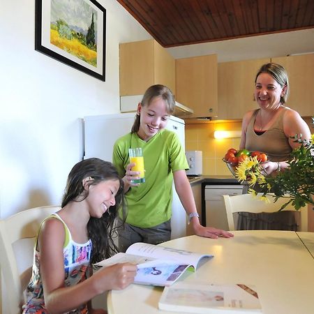 Goelia Le Mas Blanc Aparthotel Pérols Екстериор снимка