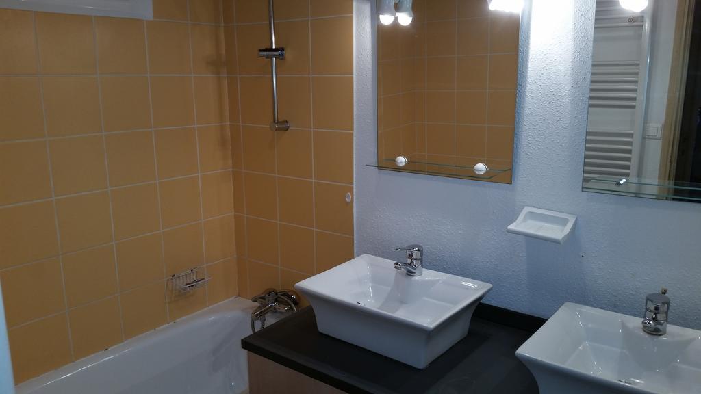 Goelia Le Mas Blanc Aparthotel Pérols Стая снимка